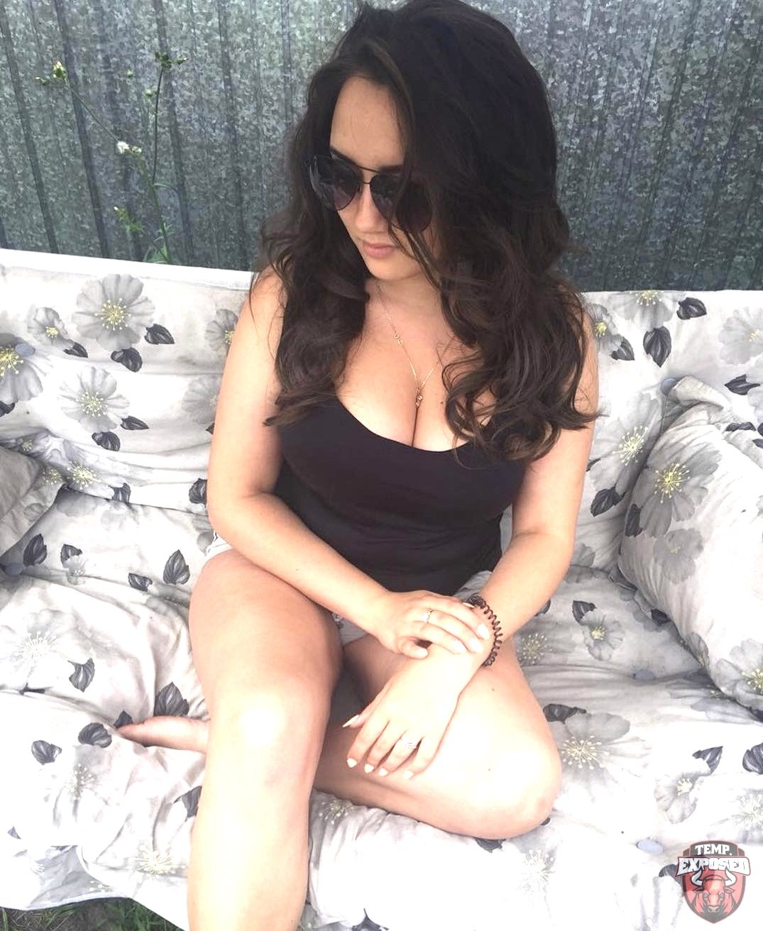 Brunette Housewife Addicted to Showing her Huge Boobjob #vIXeMBxS