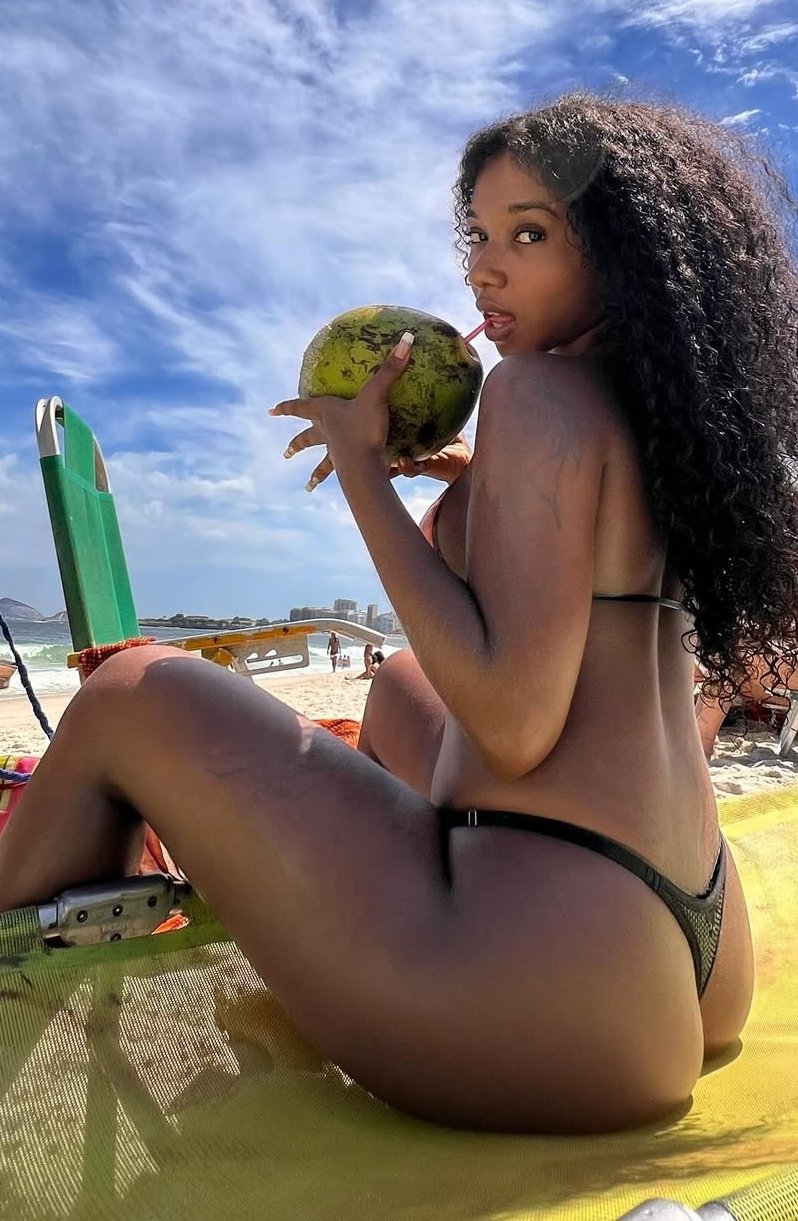 Brazilian rapper #wRJlIQbk