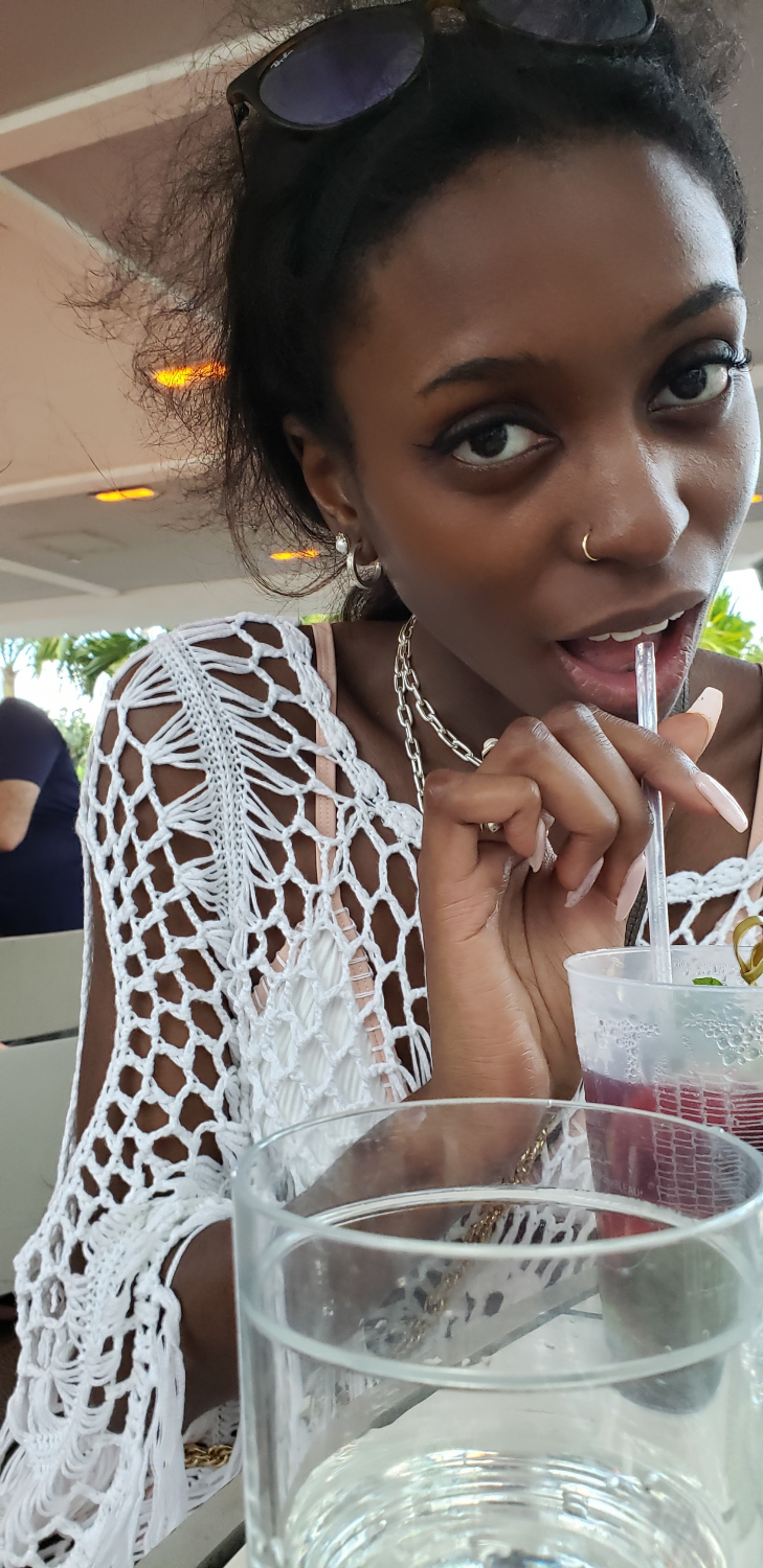 Jada SHS Gets Wasted At The Fontainebleau Hotel Miami Beach #3AM2LpMH