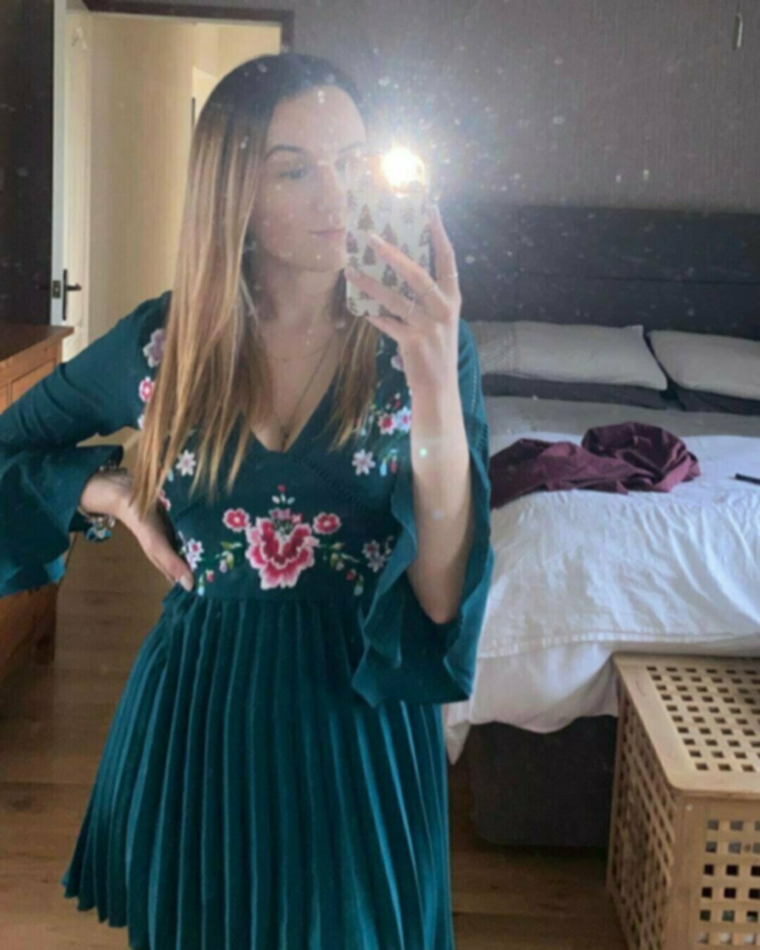 UK manager Ellen #C8HlzQ6o