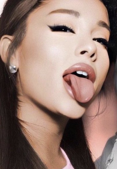 Ariana Grande waiting for your load π₯°π€ #TLgU3j6P