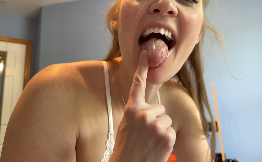 Sexy amateur wife #2QHWyQGH